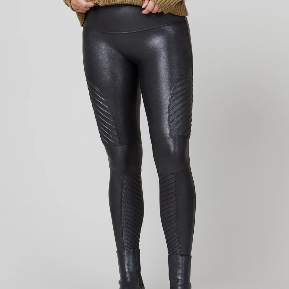 Spanx Faux Leather Moto Leggings Size XL